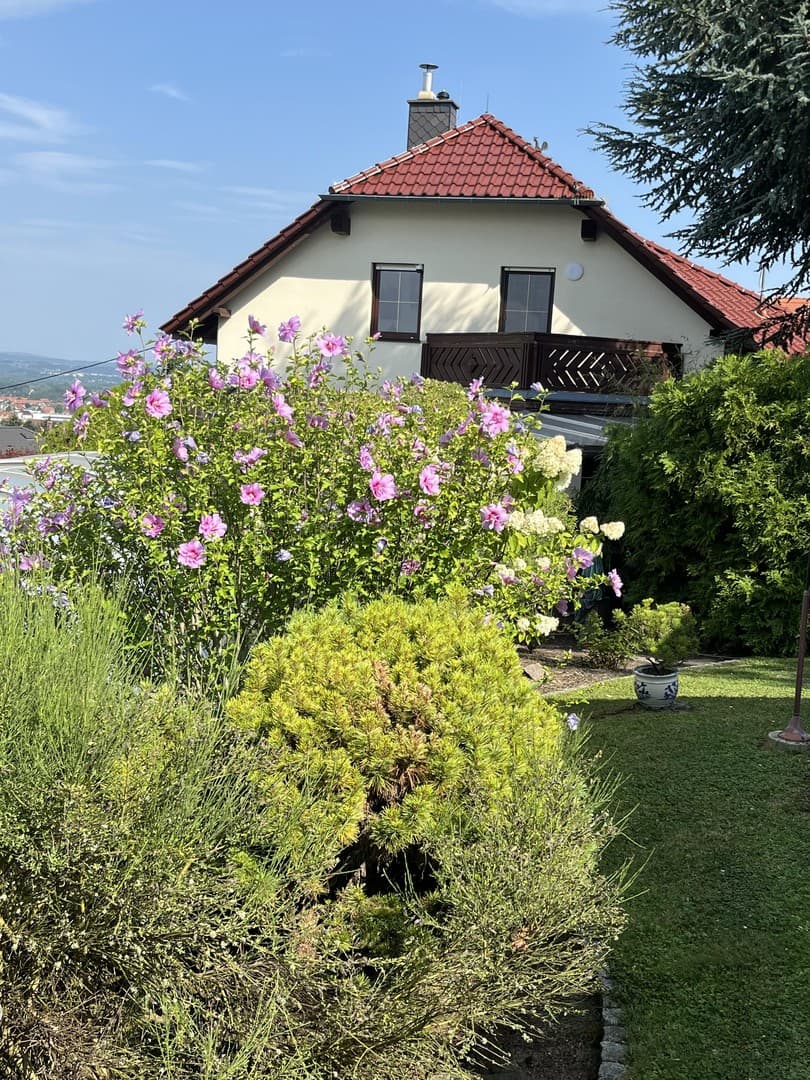 Freistehendes EFH an der unmittelbaren Stadtgrenze Dresden