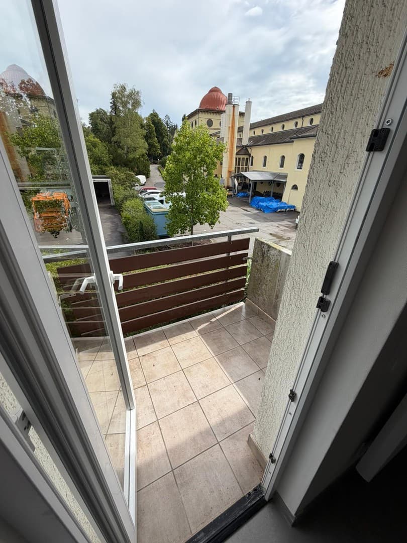Zwei attraktive 3-Zimmer-Wohnungen mit jeweils zwei Balkonen in Pforzheim zu vermieten