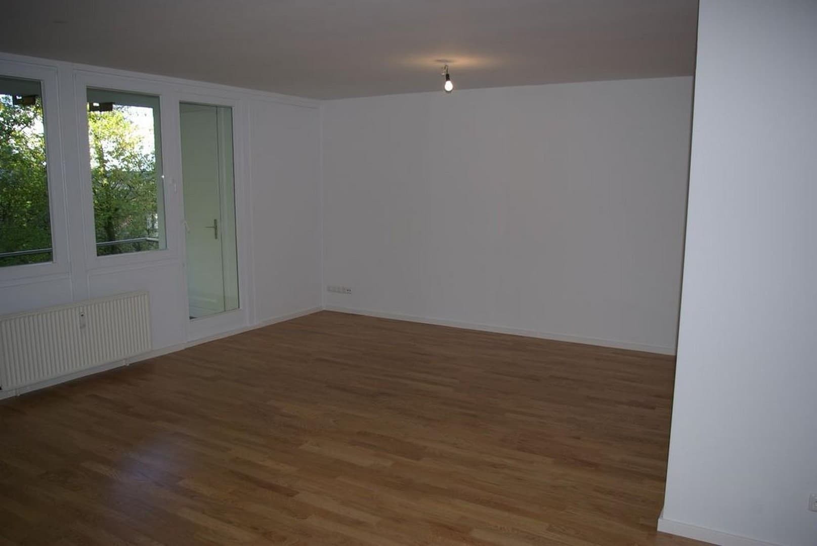 Möbliert oder unmöbliert: Helle 2-Zimmerwohnung