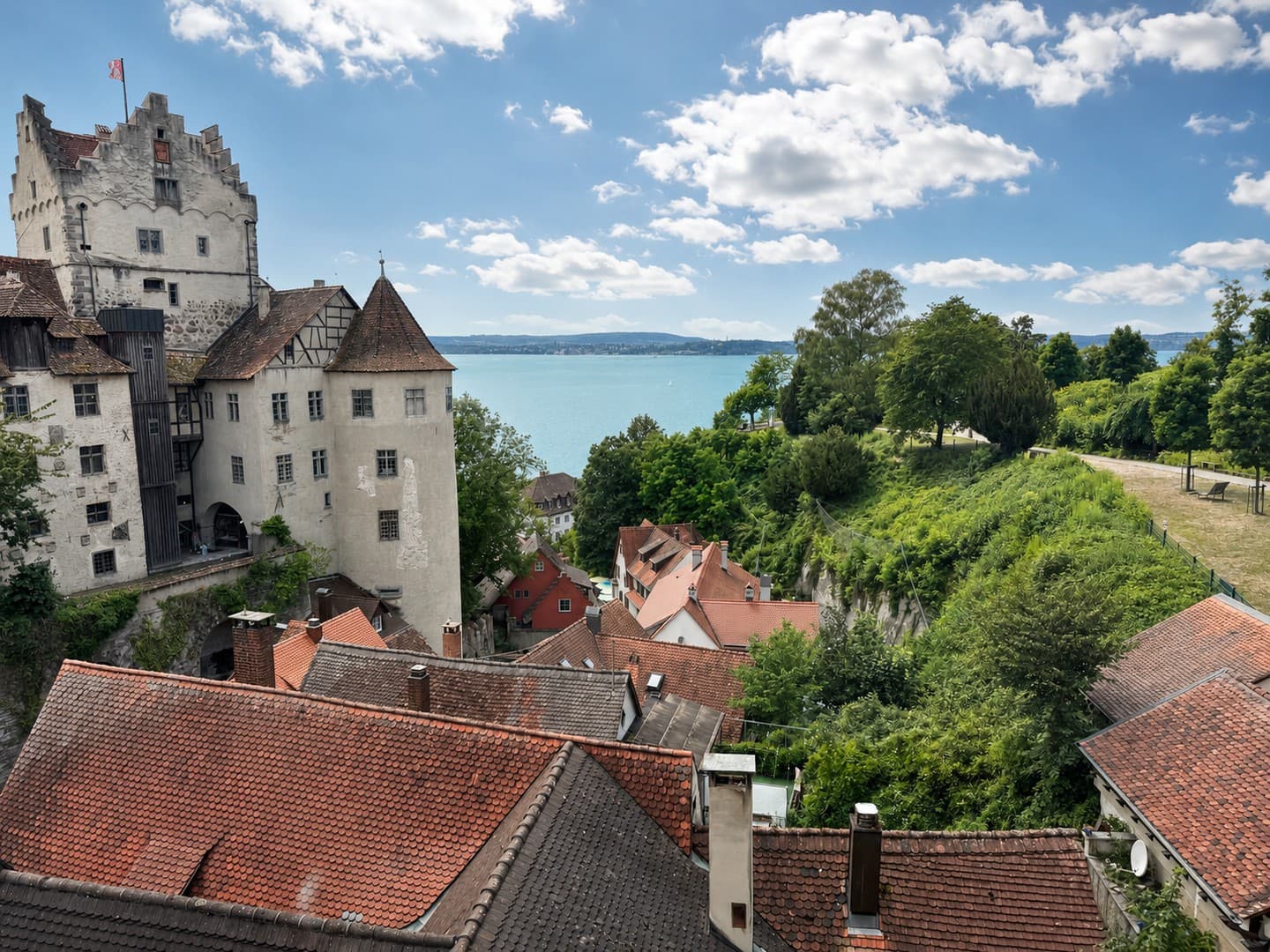 Atemberaubende Burg- und Seesicht - 155m² große Wohnung in Meersburg