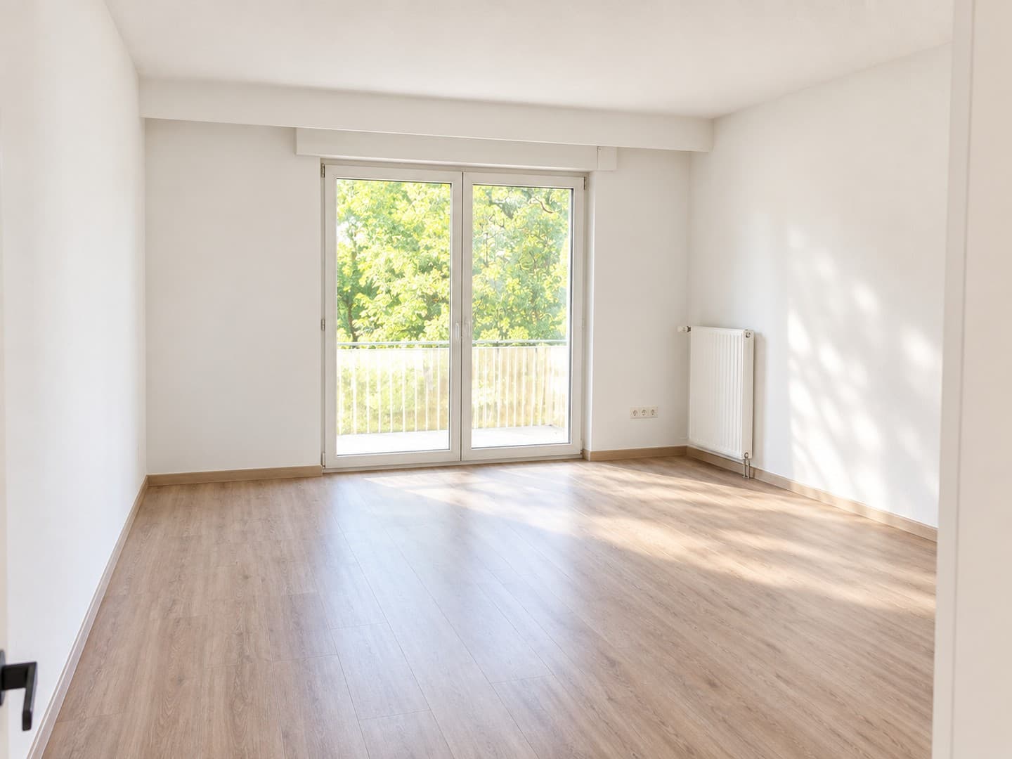 Renoviert | Hell | EBK | Stellplatz