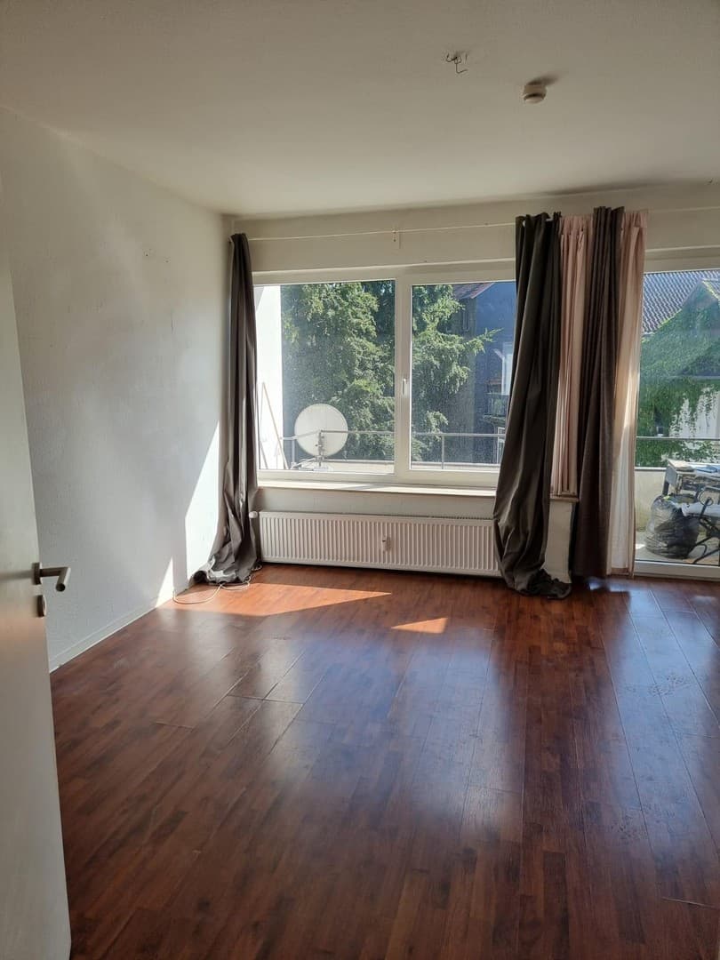 Schöne 1ZKB Studentenwohnung in bester Lage