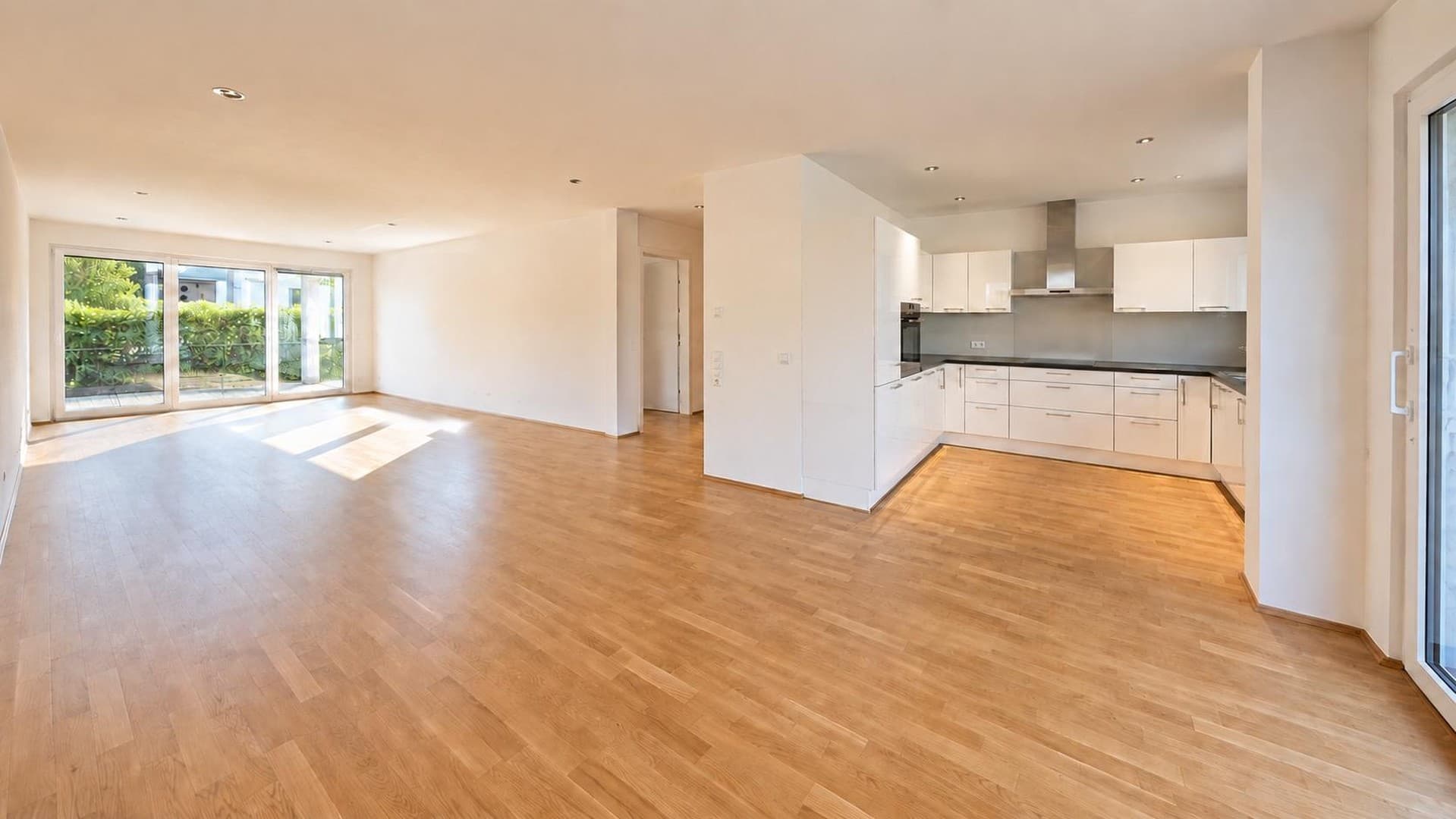 150 m² | 4-Zimmer-Wohnung mit Garten & 2 Terrassen in Bodman – PROVISIONSFREI