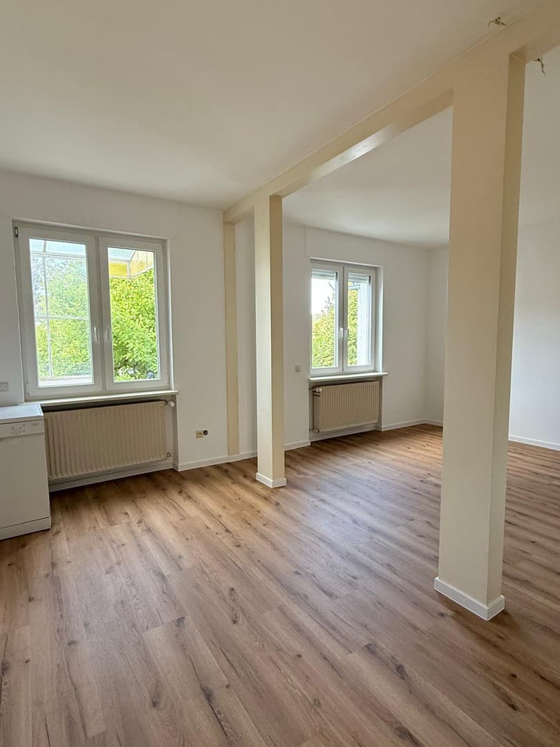 Frisch renovierte 2-Zimmer-Wohnung mit Balkon & EBK in Koblenz-Horchheim