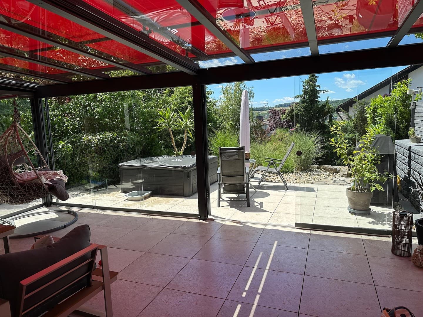 Schönes Smarthome, top renoviert, Wintergarten, PV, Carport, Garten