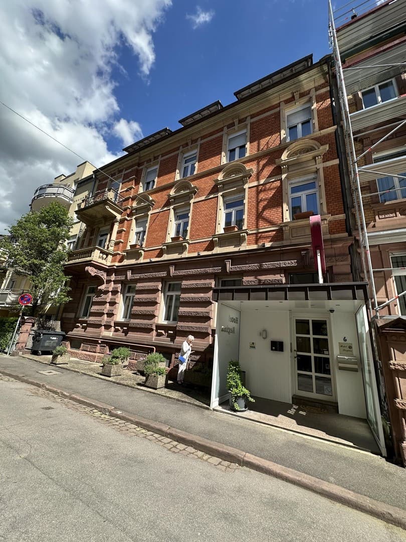 Hotelimmobilie mit ca. 550 m² Nutzfläche & angrenzender Baulücke in Heidelberger Toplage