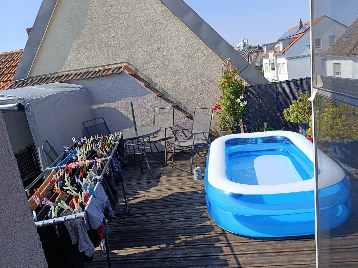 3-Zimmer Wohnung mit großer Dachterrasse in Budenheim
