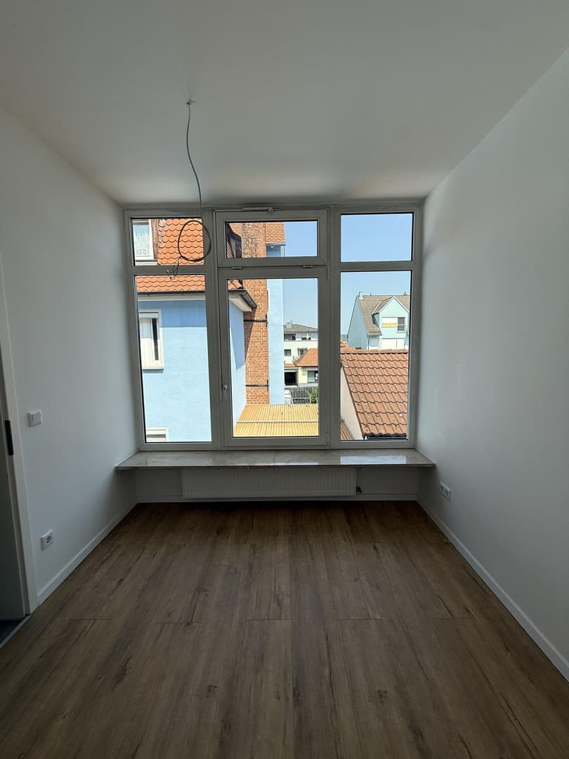 Tolle 4 Zimmerwohnung - neu saniert!