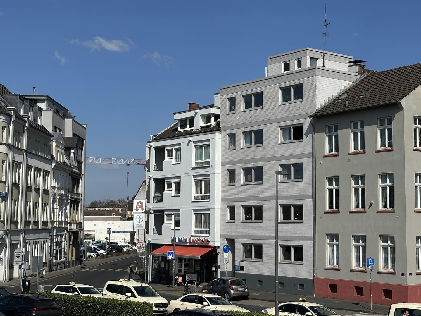 Wohn - und Geschäftshaus unmittelbar ICE Bahnhofslage - 5 getrennte Einheiten