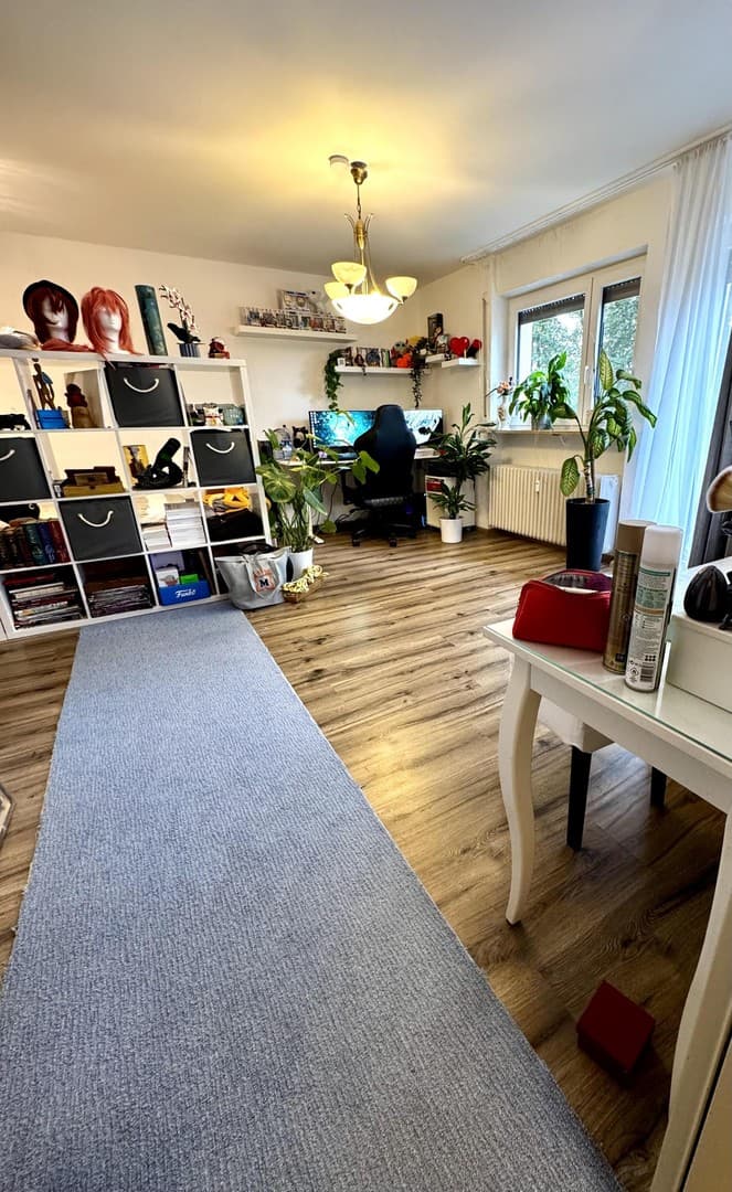 1,5 Zimmerwohnung mit Balkon, Aufzug und Garagenstellplatz in Blaustein-Klingenstein