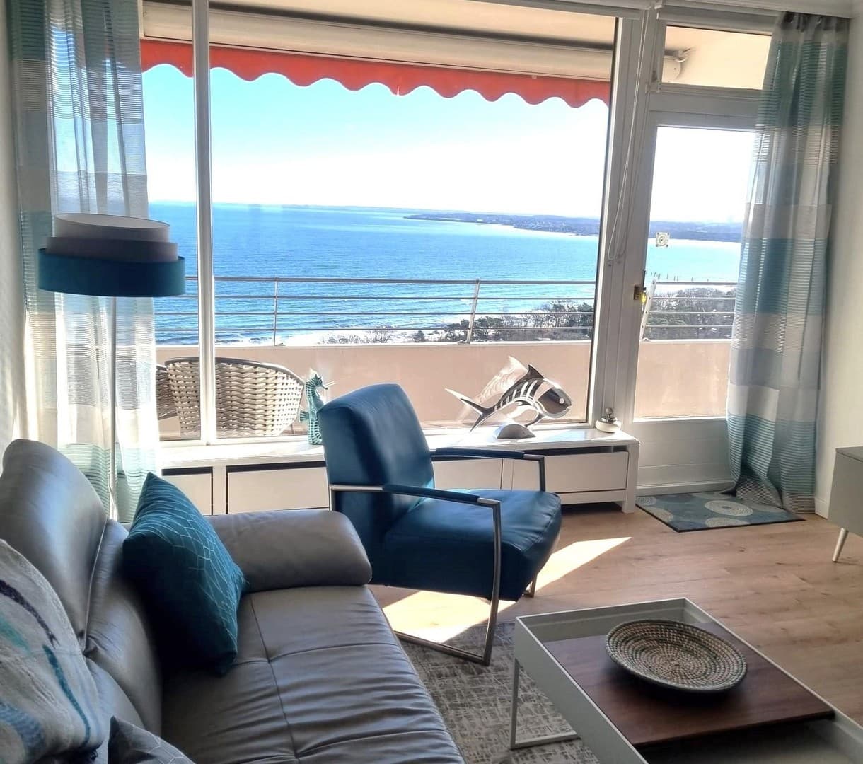 Meerblick ! Top sanierte Wohnung strand,- und zentrumsnah, 75qm, 2 Zimmer