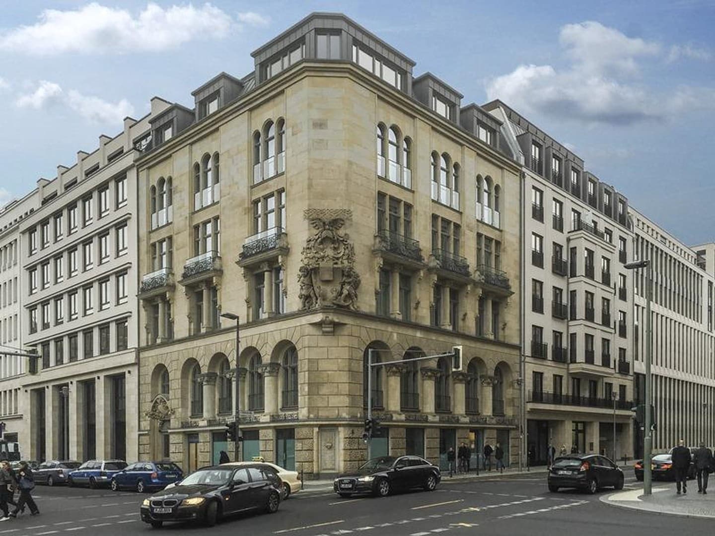 Eckladenfläche in Top Lage - Berlin Mitte