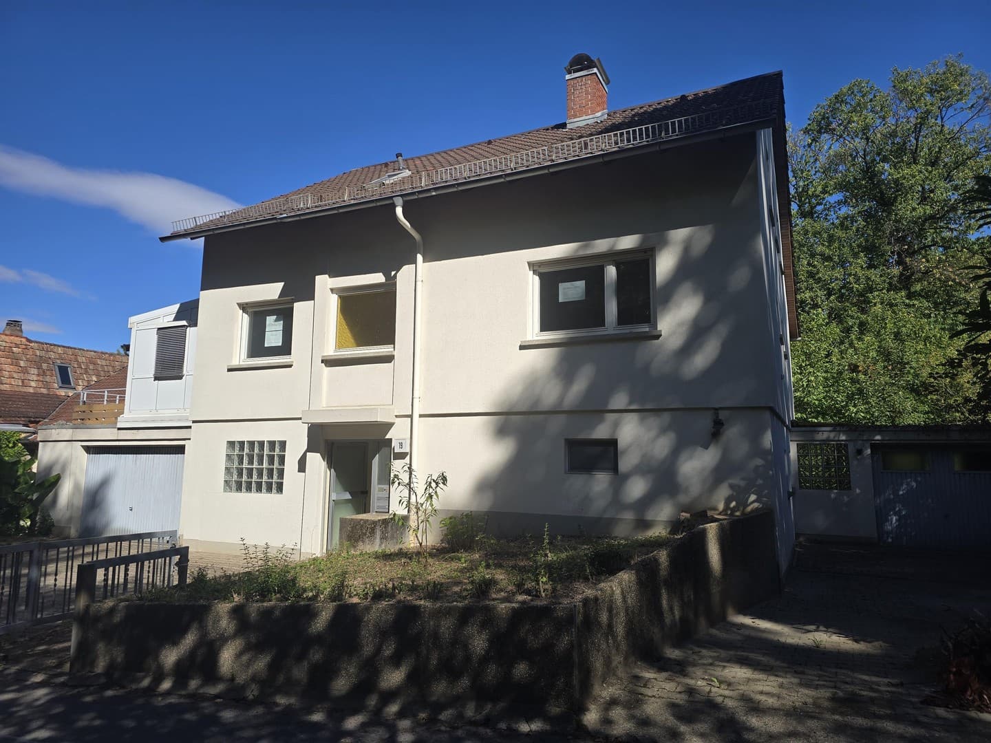 Freistehendes Zweifamilienhaus in einer ruhigen Wohnlage in Heidelberg-Handschuhsheim