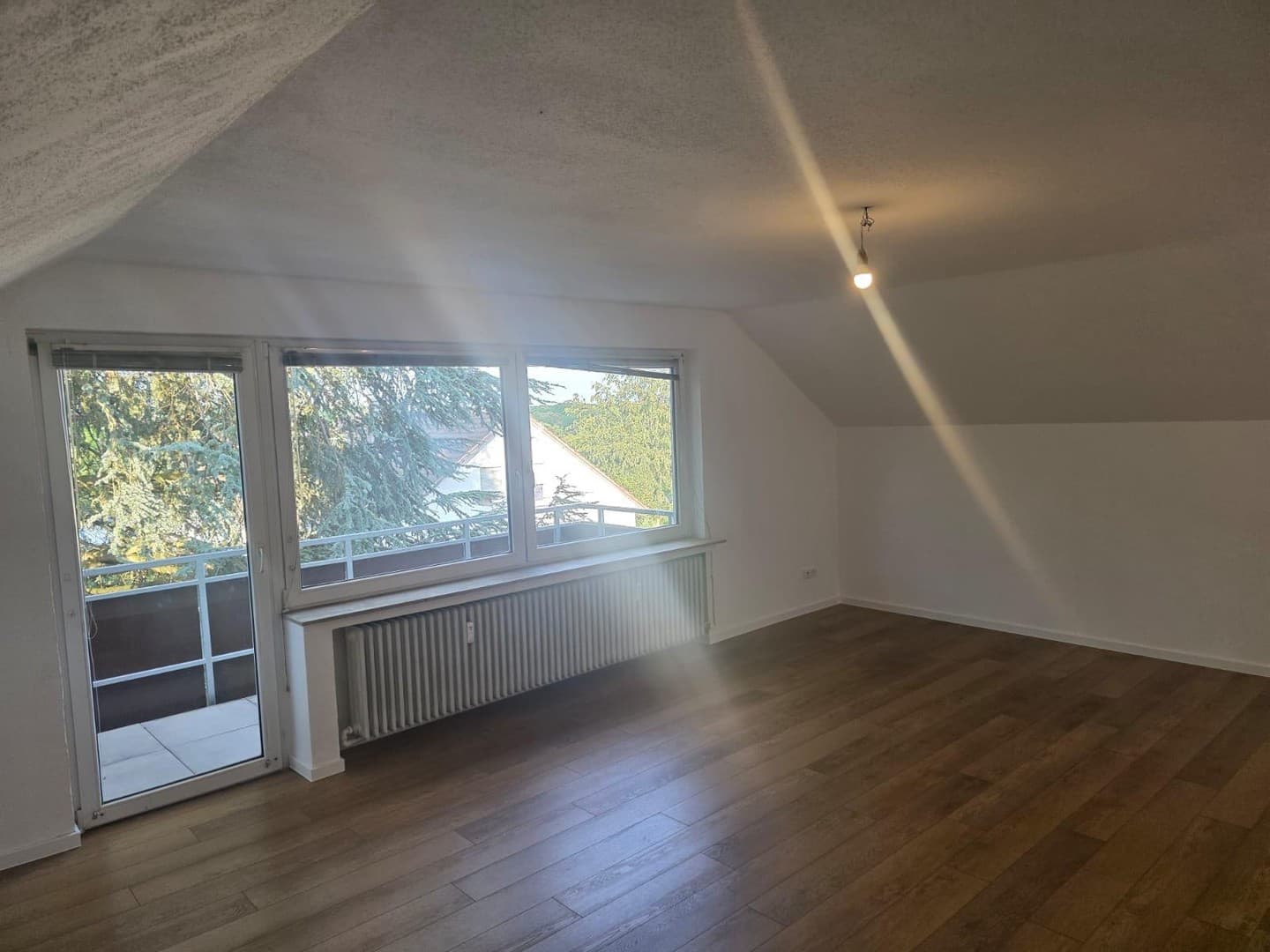 PROVISIONSFREI !!! EIGENTUMSWOHNUNG 1,5-2,5 ZIMMER MIT BALKON
