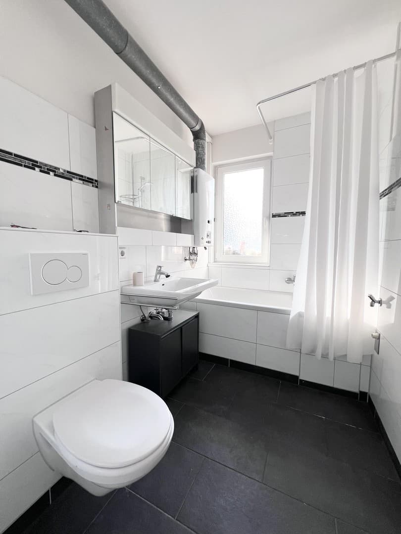 5,2% Mietrendite! 2-Zimmer-Wohnung mit Balkon – zentral in Pforzheim - Kapitalanlage oder Eigennutz