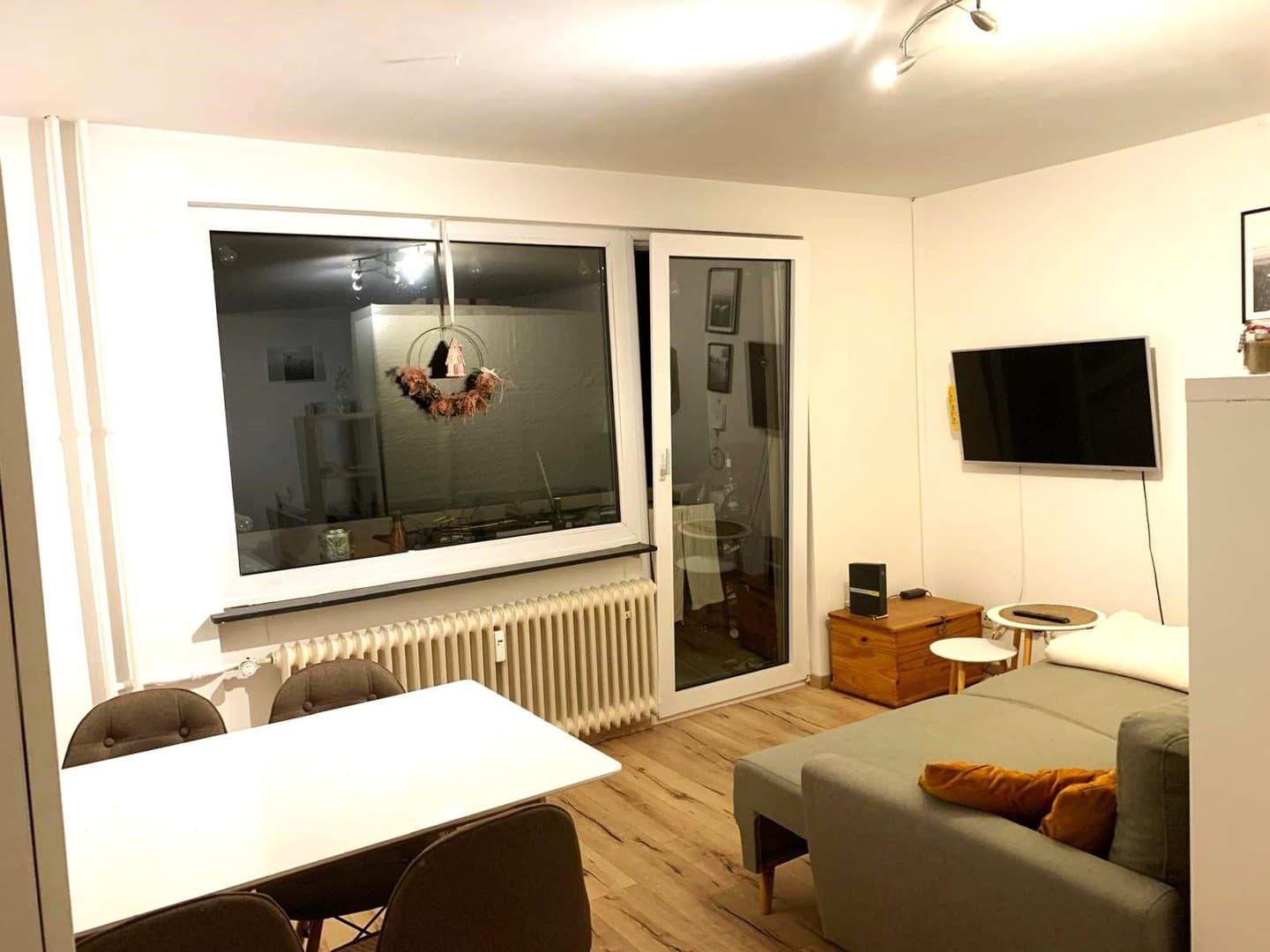 Provisionsfrei: Gepflegte 1,5-Zimmer-Wohnung mit Südbalkon und Blick in den Goethepark