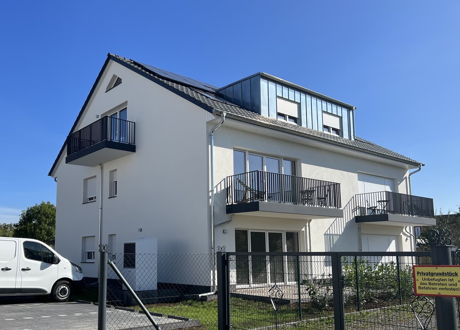 KfW 55 Plus Neubau: Helle 2-Zi.-Dachgeschosswohnung mit Balkon in Mittenwalde