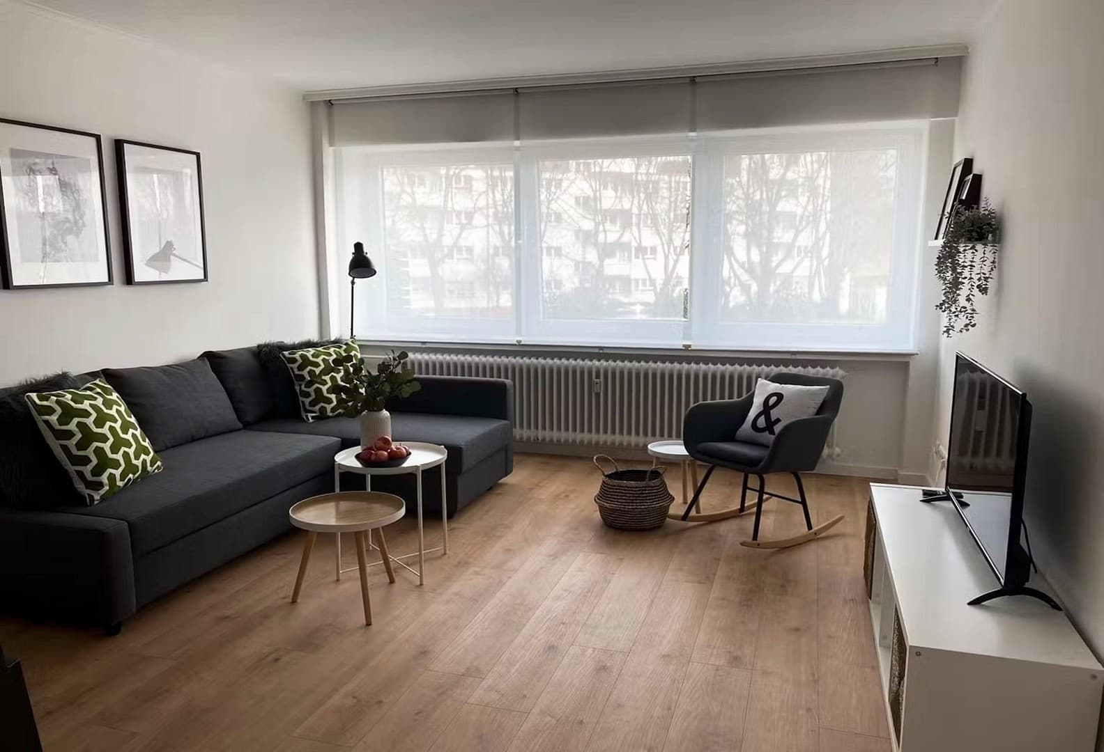 Neu-renoviertes und voll möbliertes 2 Zimmer Wohnung 65m² mit Balkon