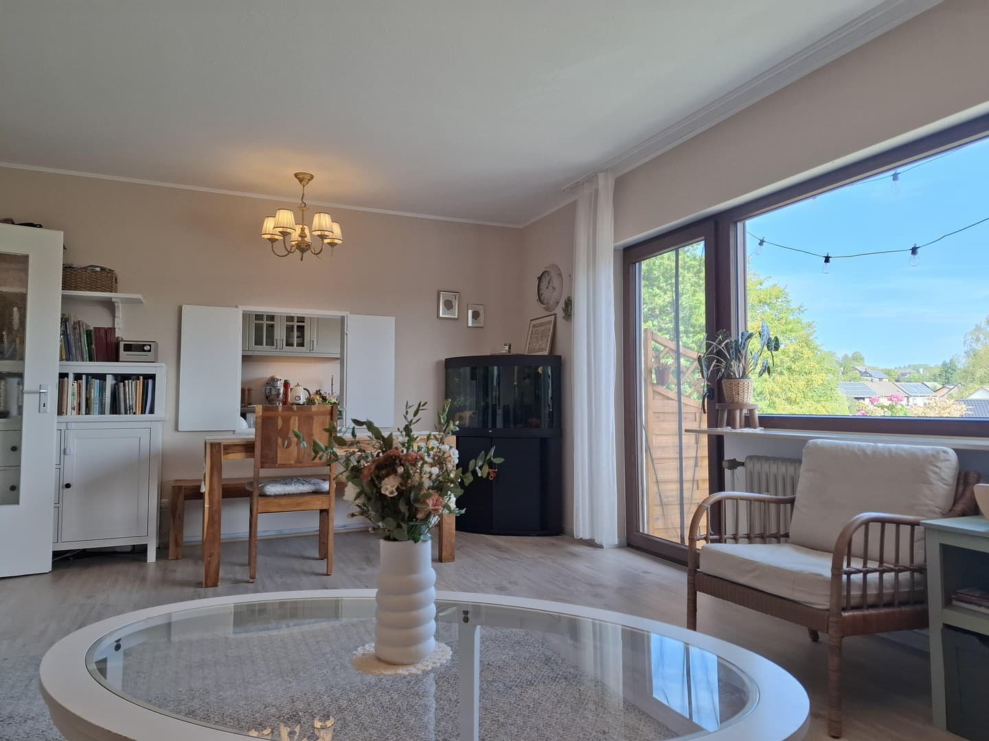 Top-gepflegte 3-Zimmer-Wohnung mit schönem Ausblick