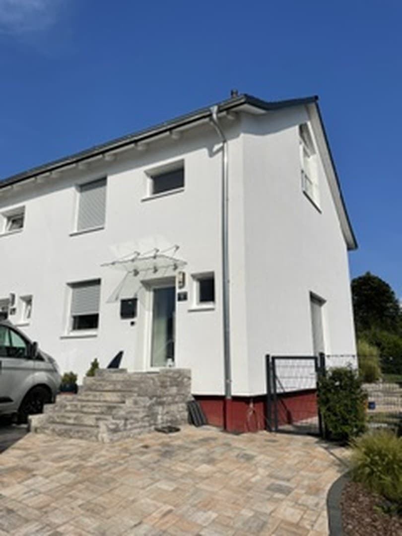 Warum Mieten, wenn man auch kaufen kann! Für 1375,00 EU werden Sie neuer Besitzer.