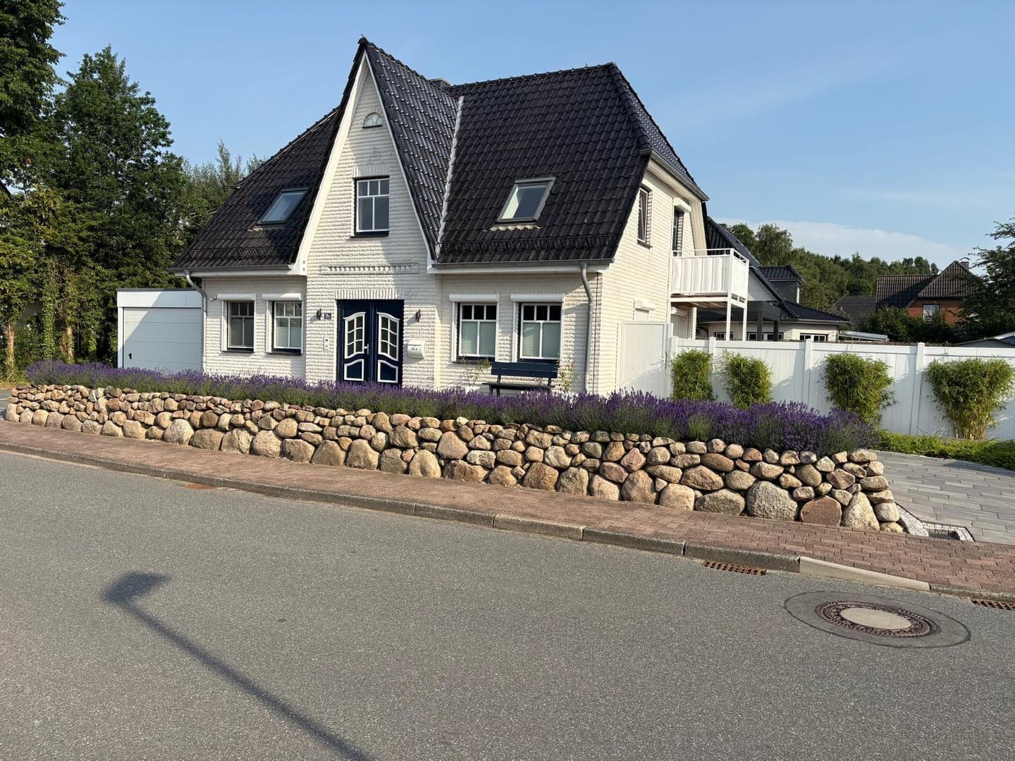 Wohlfühl-Friesenhaus im schönen Fahrdorf mit direktem Schleiblick (provisionsfrei)