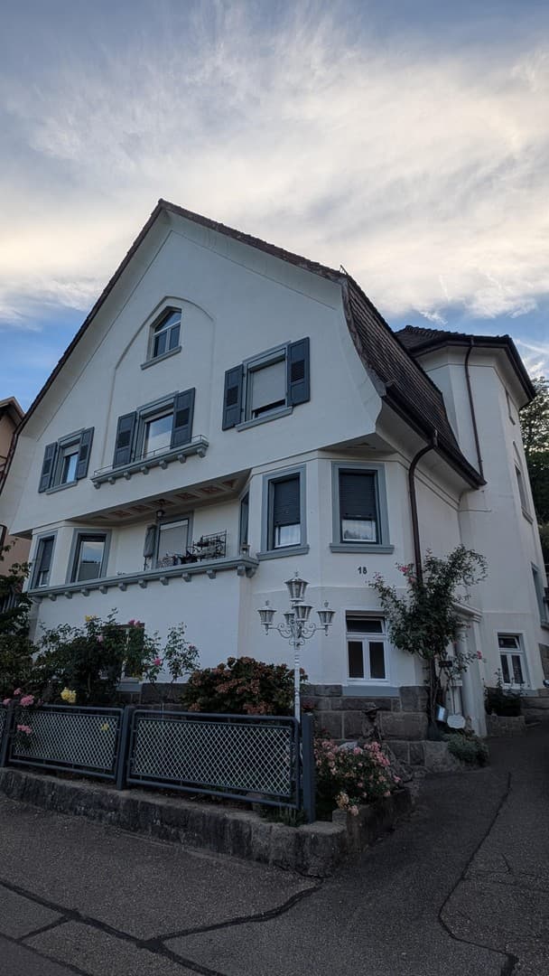 95m² Wohnung + 60m² Einliegerwohnung in einem 2-Fam. Haus