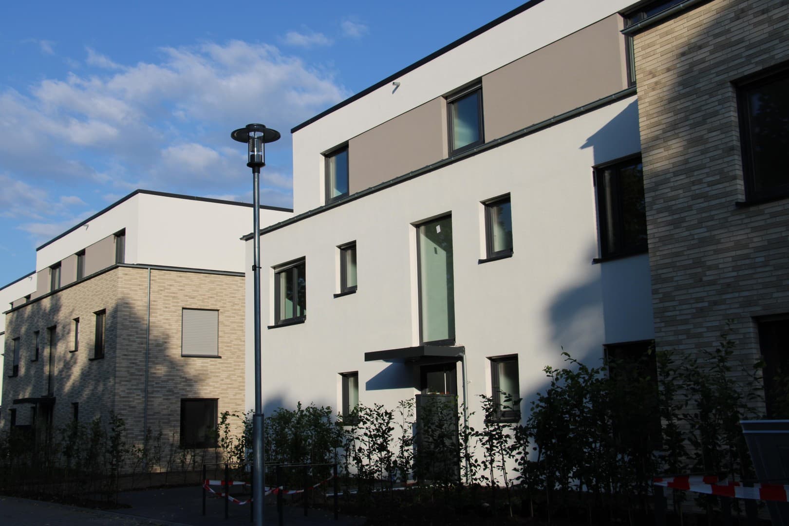 2-Zimmer-Wohnung in optimaler Lage am Bunten Garten mit Terrasse, Garten und Stellplatz