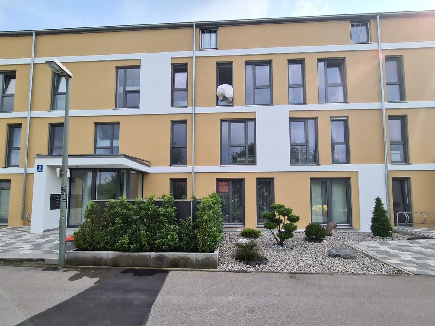 Exklusives Wohnen in Augsburg-Göggingen-moderne Eleganz trifft gehobenen Wohnkomfort