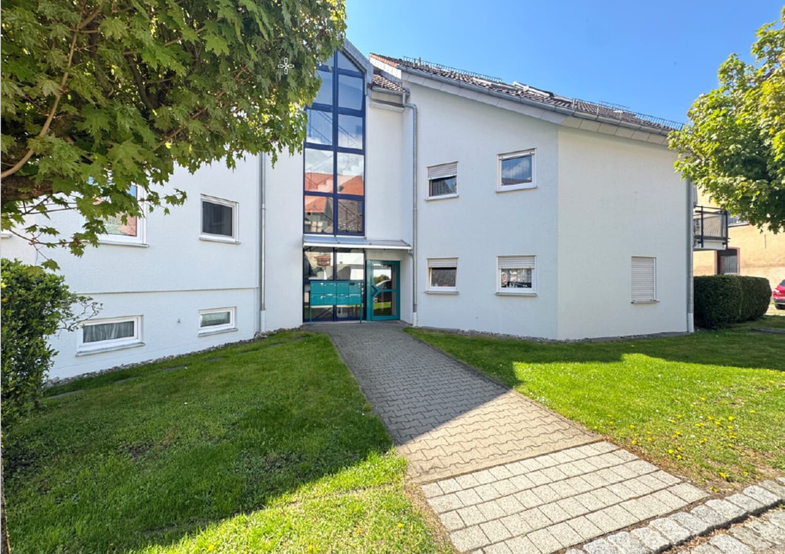 Erstbezug nach Renovierung — moderne 2‑Zimmer Wohnung in zentraler Lage