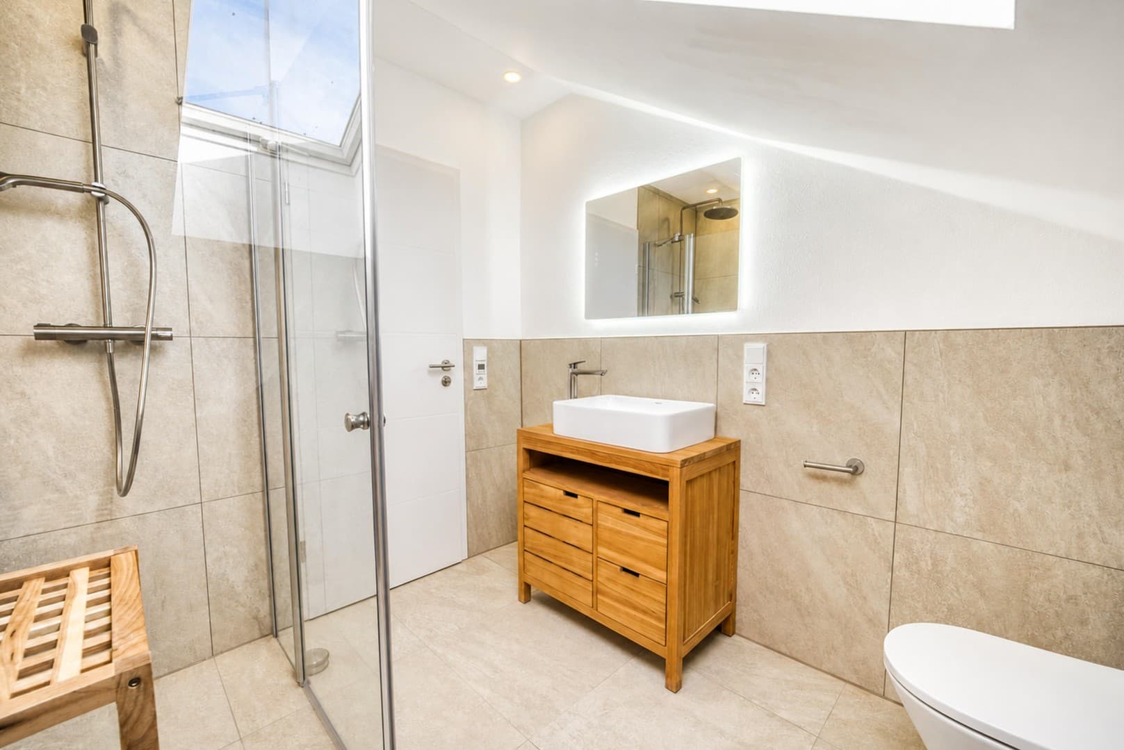 Familienfreundliche 4-Zimmer-Wohnung – zentral und umfangreich saniert
