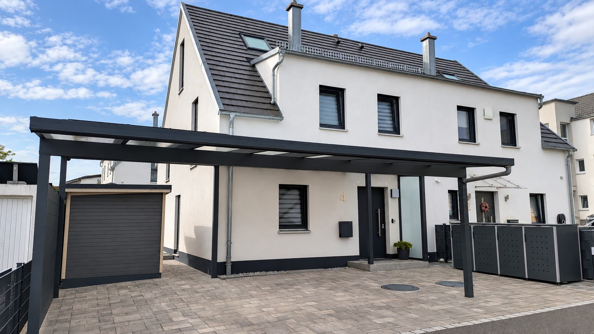 Moderne DHH in Wilhermsdorf – ca. 195 m² Gesamtfläche, Garten & Vollkeller – provisionsfrei