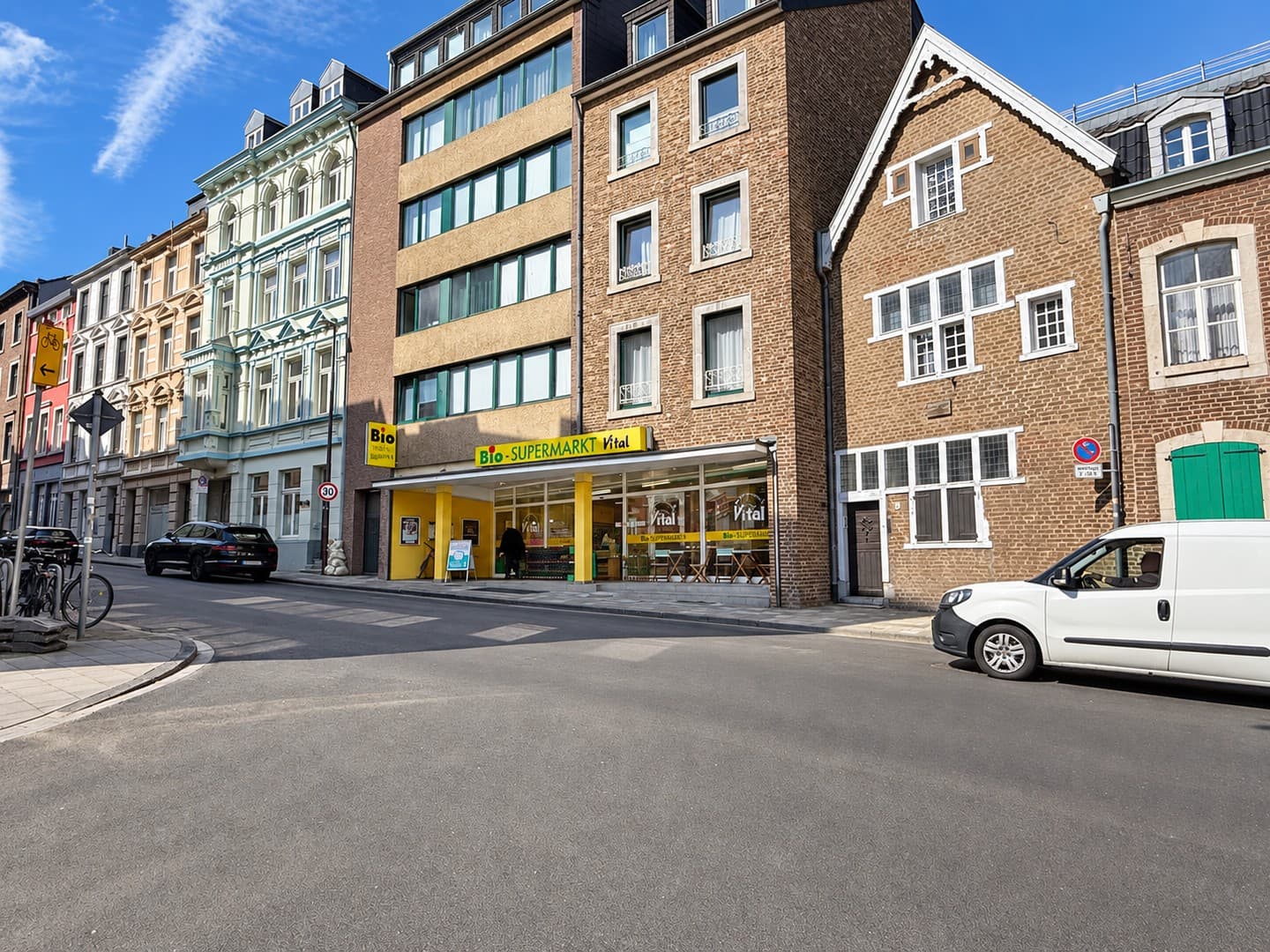 Raum für starke Konzepte: ca. 492 m² Gewerbefläche im Aachener Jakobsviertel – provisionsfrei