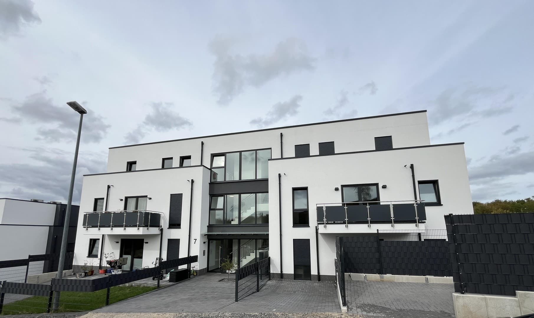 Moderne 3 Zimmer Wohnungen mit Balkon