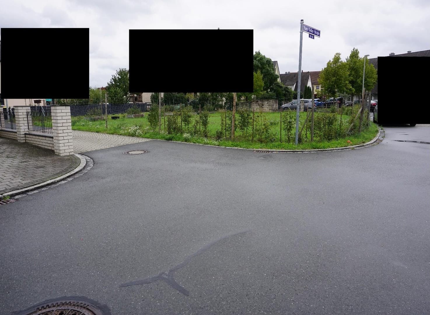 Top-Lage im Städtedreieck Nürnberg / Fürth / Erlangen: Baugrundstück ca. 550 m² für 2 DHH oder EFH