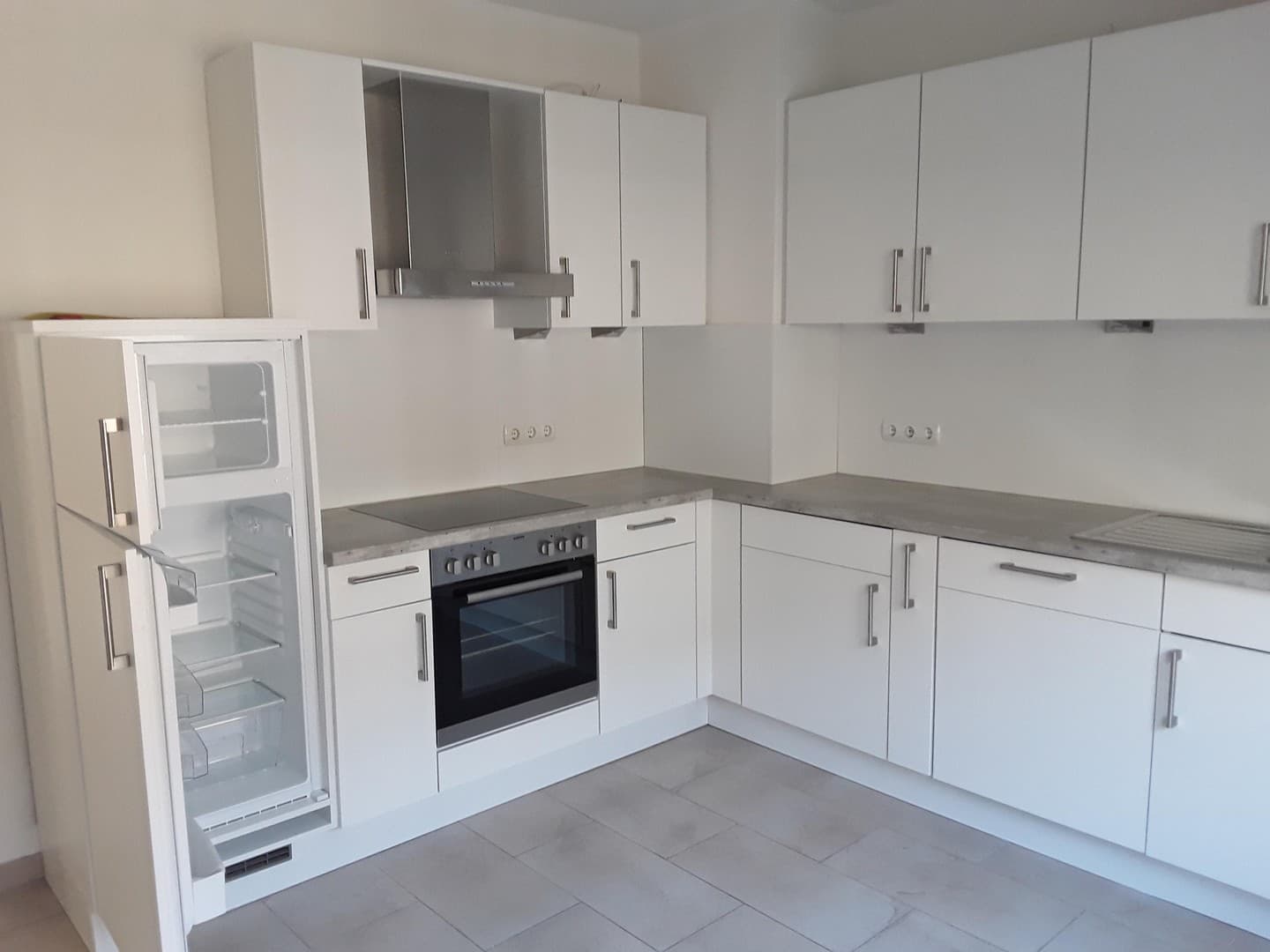 Schöne 2,5-Zimmer Wohnung, auch für eine 2-er WG