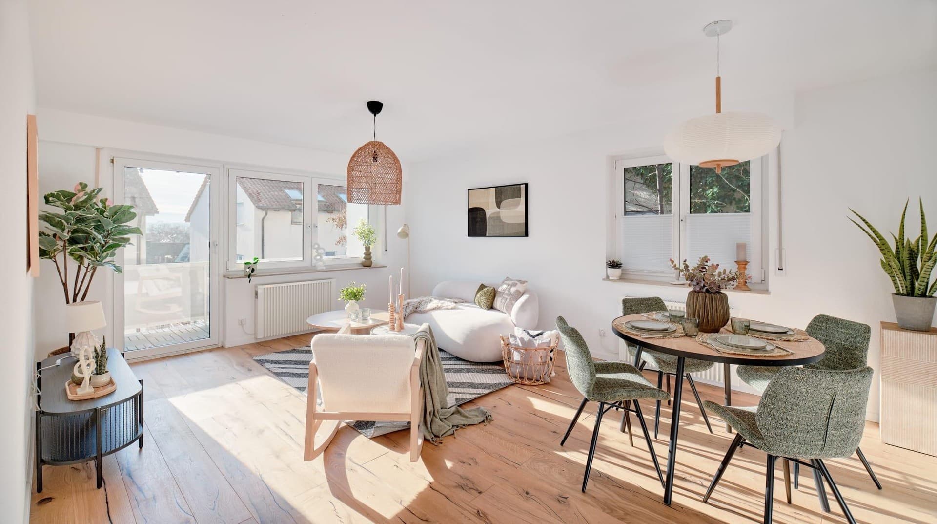 4-Zimmer-Reihenendhaus mit Garage, Terrasse und großzügigem Wohnbereich
