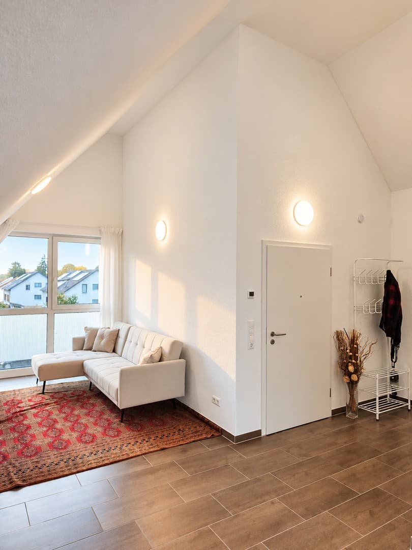 Neubau - Moderne 3-Zimmer DG Wohnung Möhringen, optional möbliert