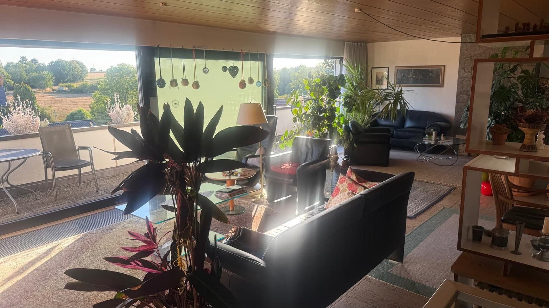 Sehr schönes Einfamilienhaus mit Schwimmbad und Sauna in Heilbronn