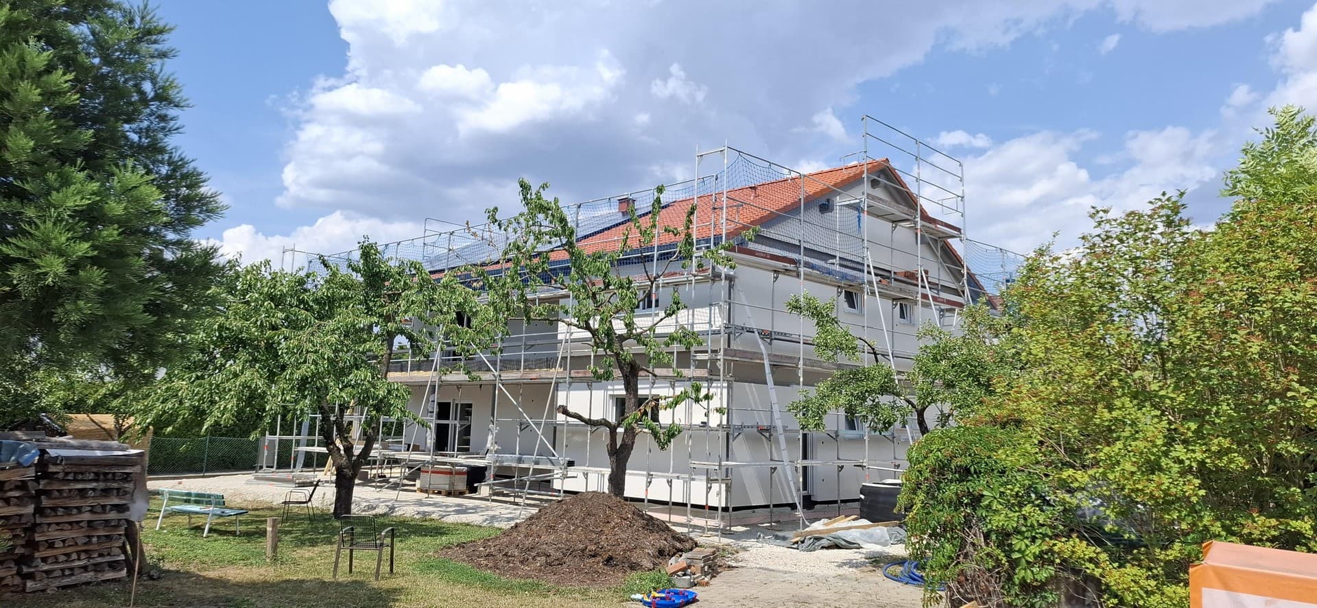 4 Zimmer Neubauwohnung mit 130 qm Wohnfläche und überdachten Balkon in 91088 Bubenreuth