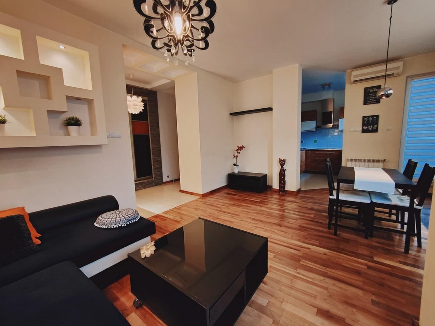 Ankommen & Wohlfühlen:Top 2-Zimmer-Wohnung mit ca. 58 qm mit Balkon und EBK
