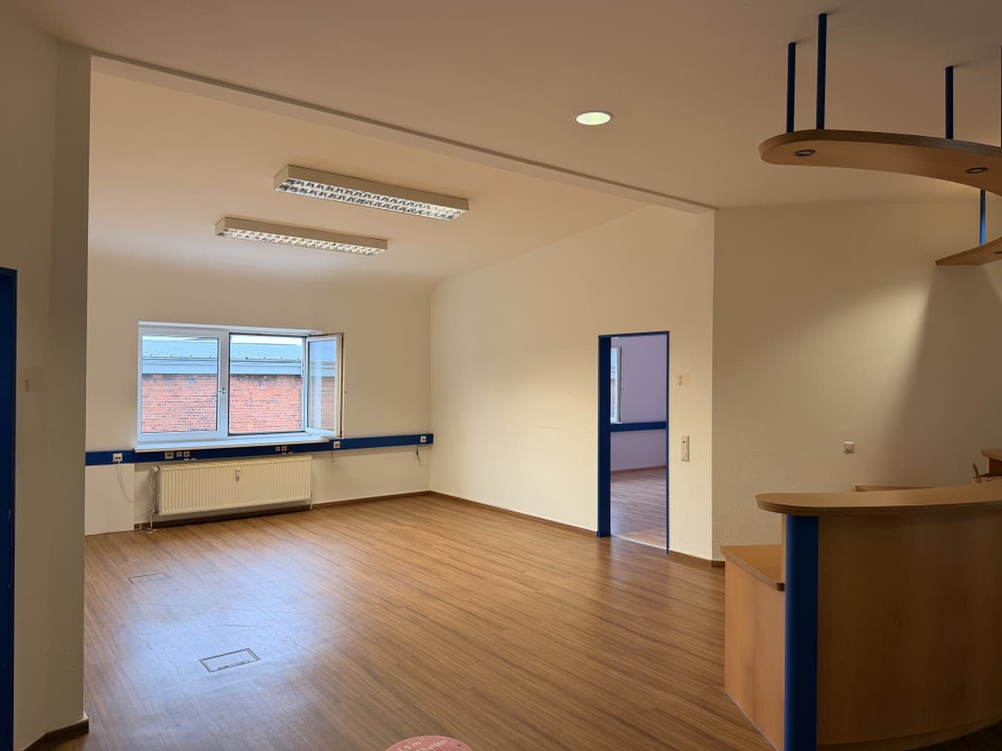 Flexible, helle Bürofläche nahe der Braunschweiger Innenstadt – Aufzug & Parkplätze
