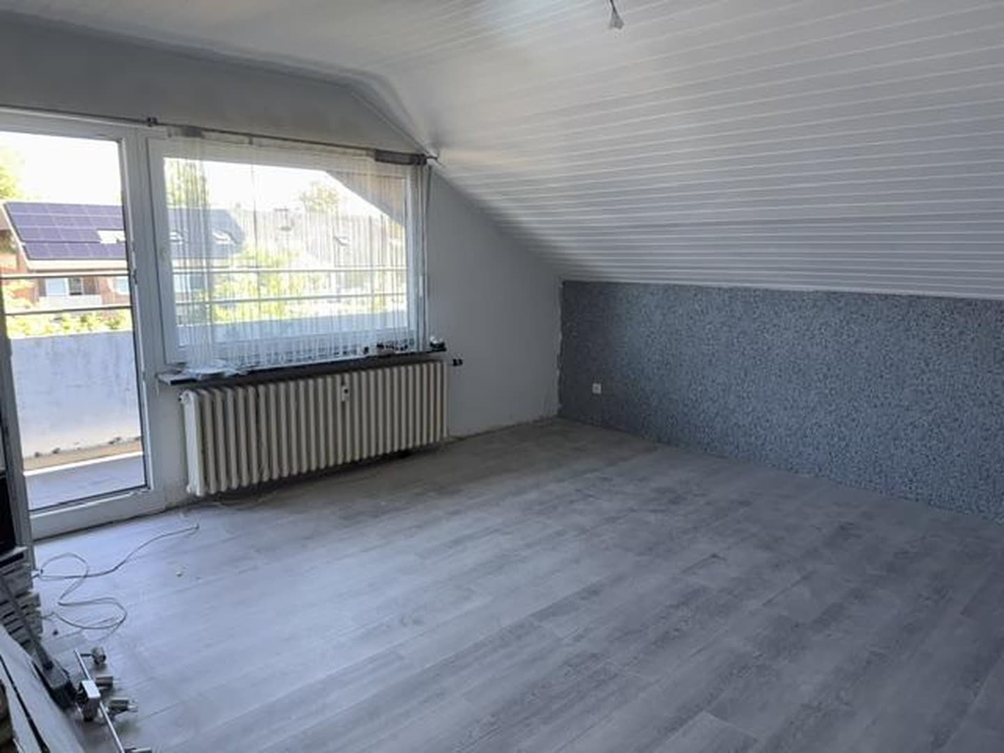 schöne 3-Zimmer-Dachgeschoss-Wohnung in Kevelaer zu vermieten
