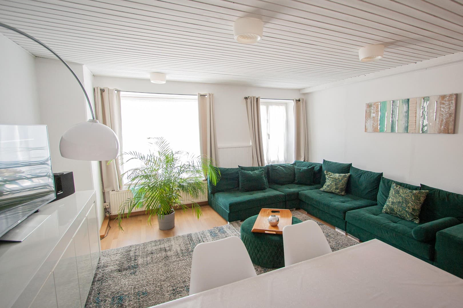 Geräumige 3-Zimmer Wohnung mit Terrasse und Garten