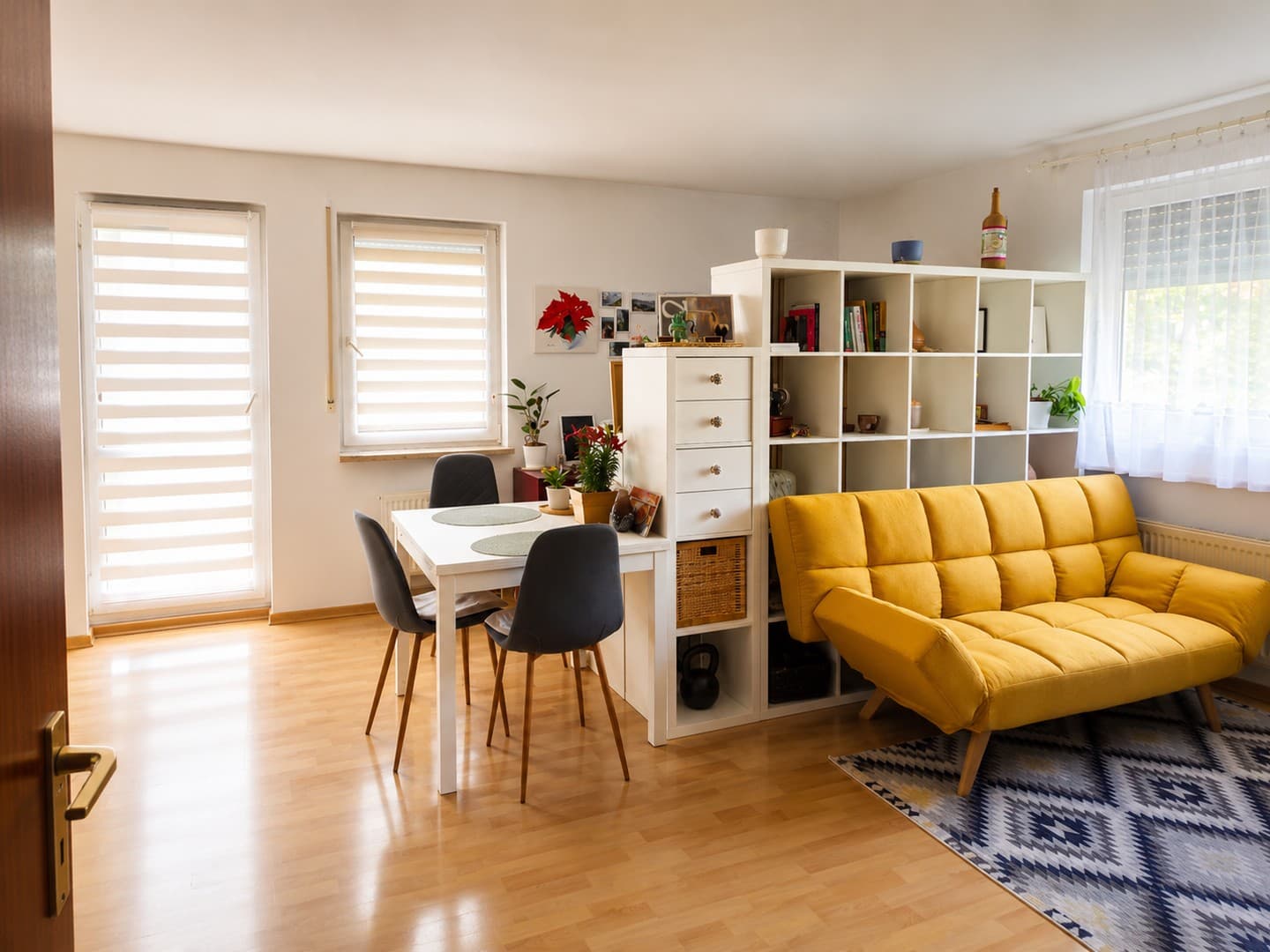*Provisionsfrei*Von Eigentümerin,sofort frei, stillvolle Wohnung mit Tiefgarage