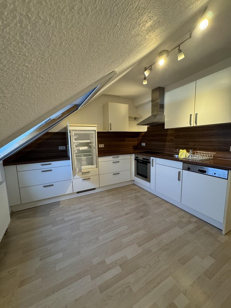 3-Zimmer-Dach-Wohnung in Leinach
