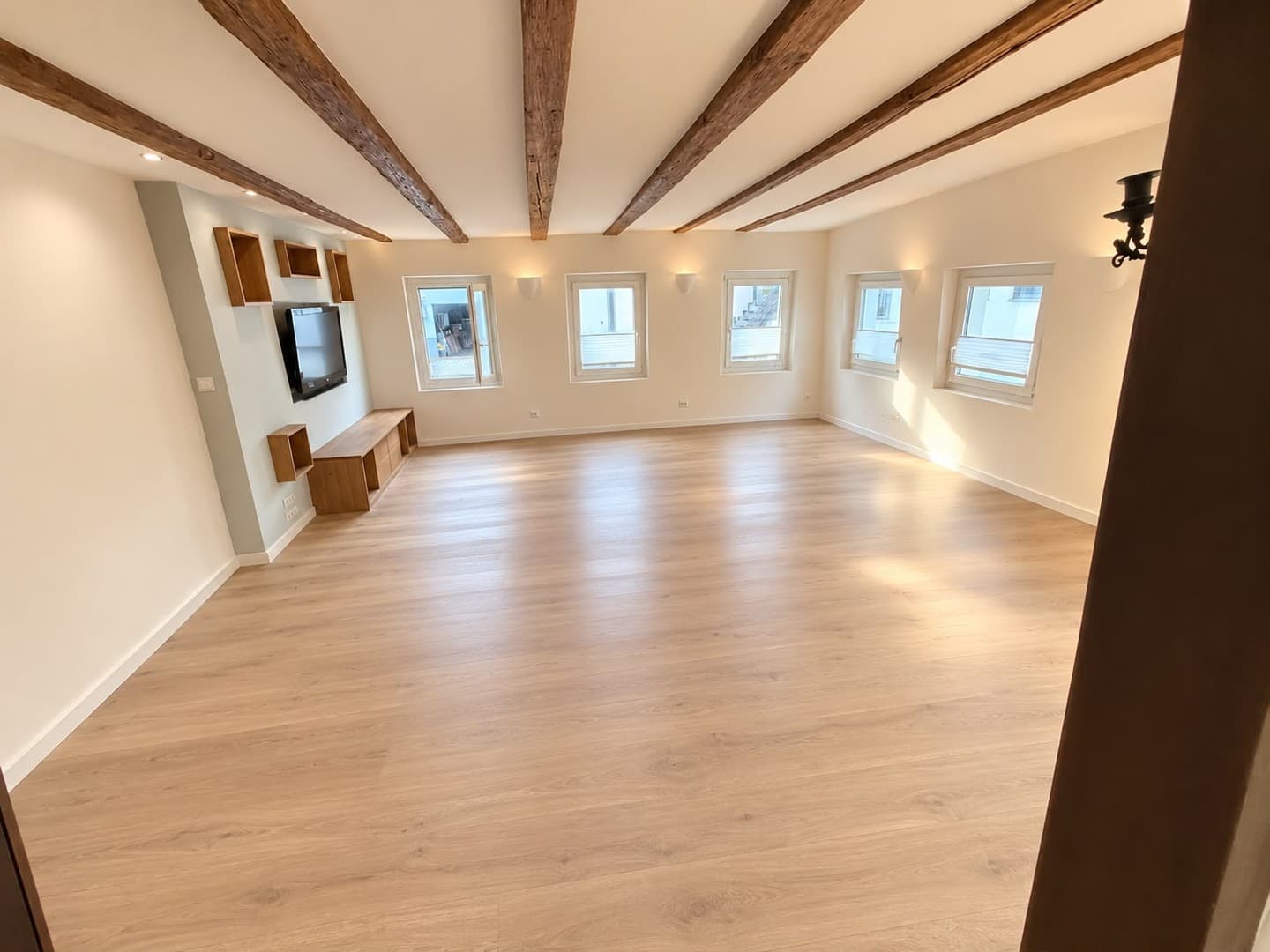 Kernsanierte 2-Zimmer Altbauwohnung in Stuttgart-Plieningen