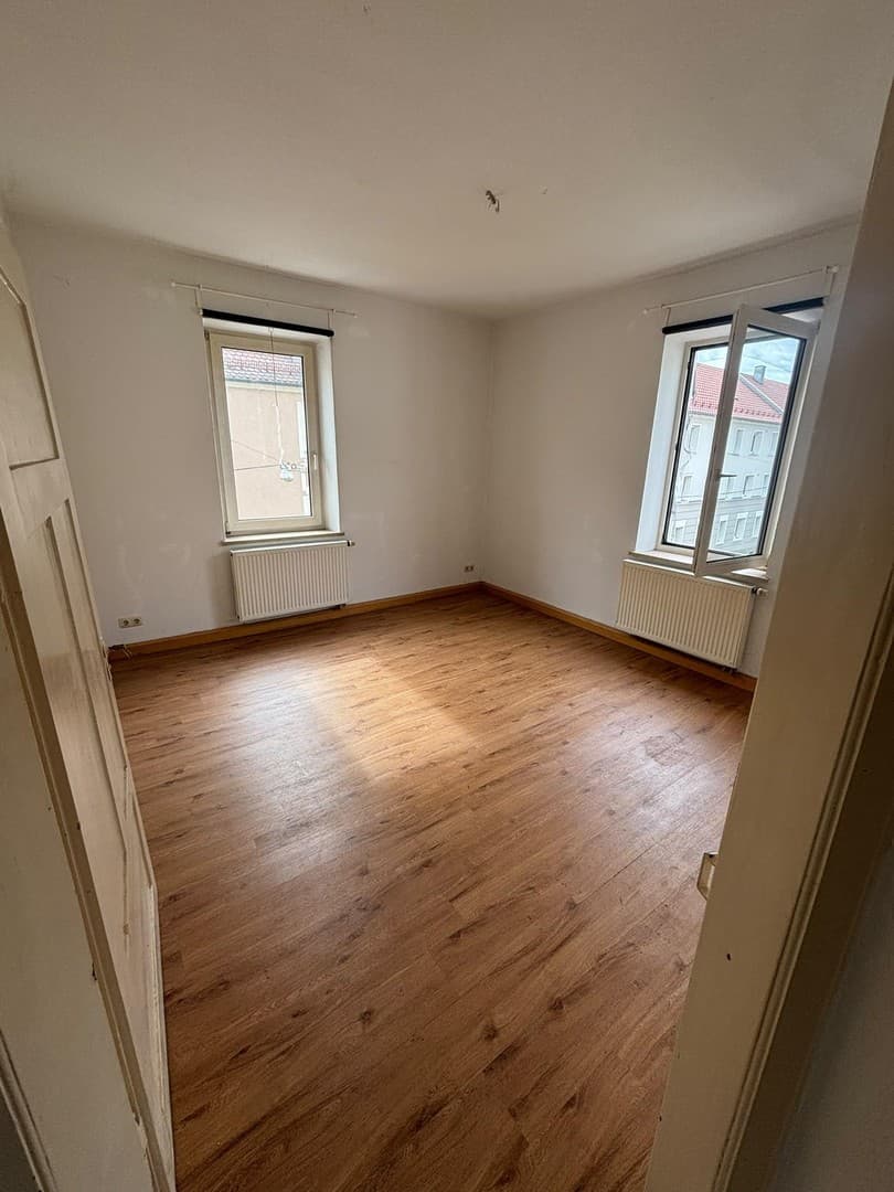 Sonniger Altbau mit Charme – ideal für Pendler