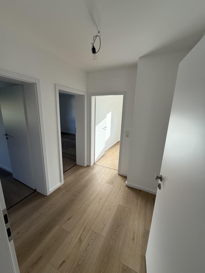 Frisch renovierte 2-Zimmer-Wohnung mit Stellplatz in Bendorf