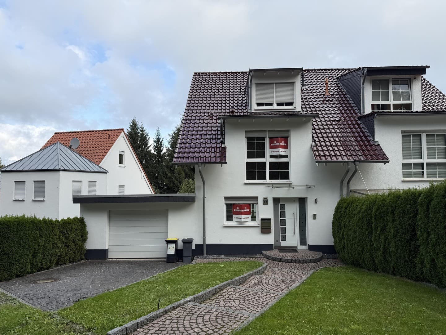 Großzügige Doppelhaushälfte mit schönem Garten & Einliegerpotential in Dortmund-Bittermark