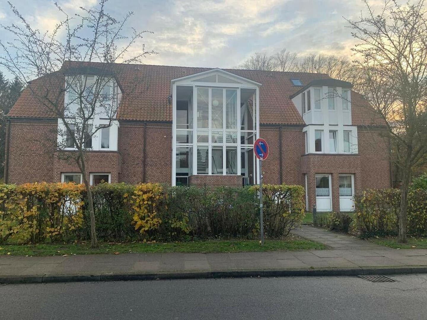 Provisionsfrei: 3,5-Zi.-Maisonette-Wohnung in Lüneburg (105m² GF), Wärmepumpe, Südbalkon, Stellplatz
